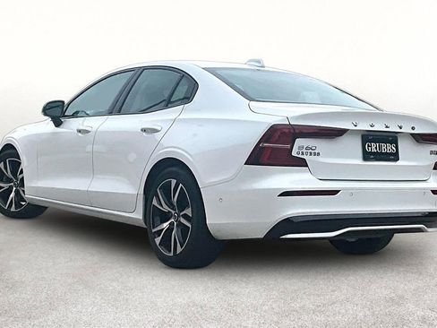 Used 2025 Volvo S60 B5 Plus AWD/4WD image 16