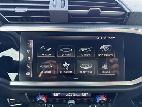 Certified 2025 Audi Q3 2.0T Premium Plus w/ Premium Plus Package image 18