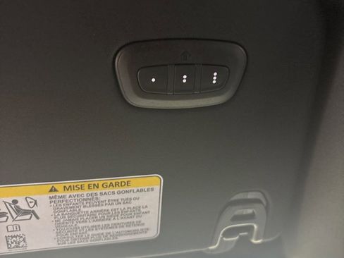 New 2026 RAM 1500 4x4 Crew Cab image 19