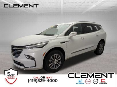 Used 2023 Buick Enclave Essence