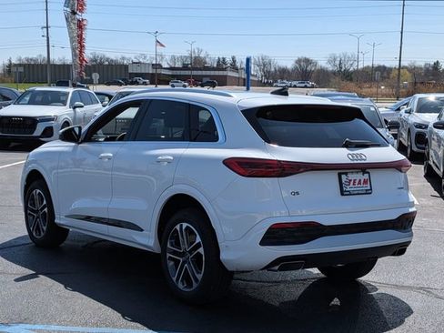 Used 2025 Audi Q5 Premium w/ Convenience Package AWD/4WD image 5