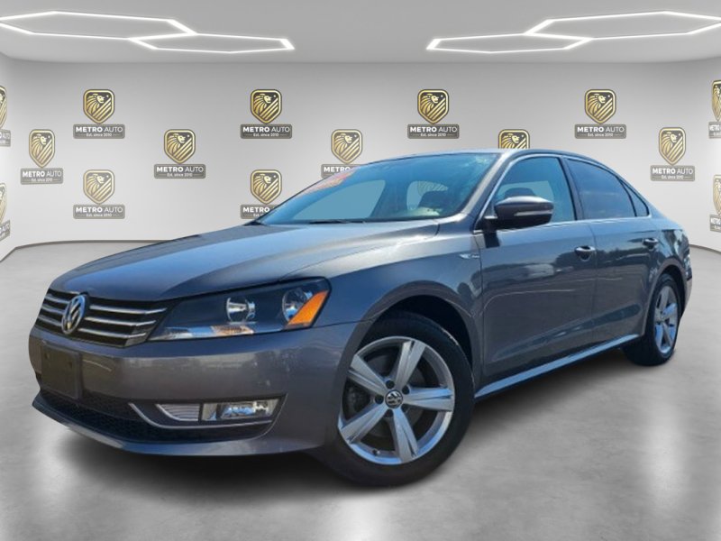 Used 2015 Volkswagen Passat 1.8T Limited Edition FWD image 1