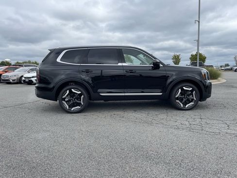 New 2025 Kia Telluride EX image 9