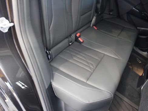 New 2026 BMW X3 xDrive30 w/ Premium Package image 9