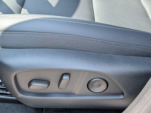 New 2027 GMC Terrain Elevation w/ Elevation Premium Package FWD image 25