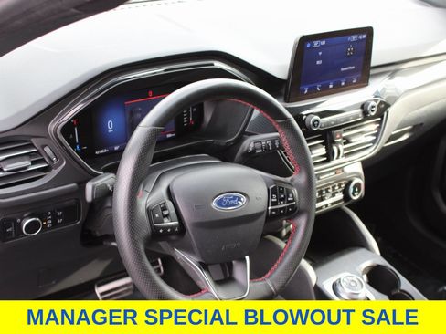 Used 2024 Ford Escape ST-Line FWD image 10