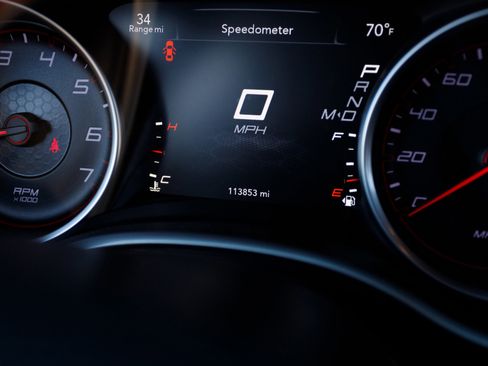 Used 2015 Dodge Charger R/T w/ Driver Confidence Group image 21