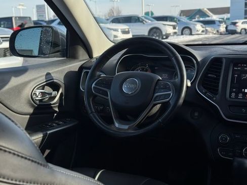 Used 2021 Jeep Cherokee Latitude Lux w/ Comfort/Convenience Group image 23