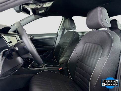 Certified 2024 Volkswagen Jetta Sport image 20