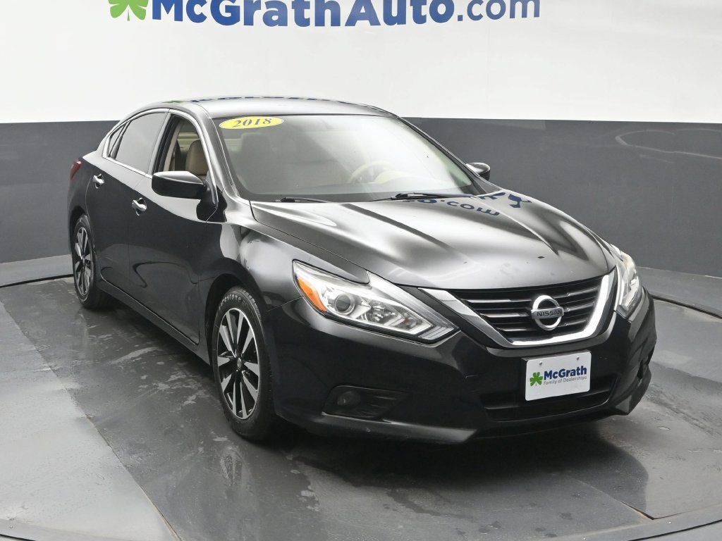 Used 2018 Nissan Altima 2.5 SV FWD image 2