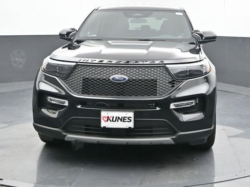New 2025 Ford Explorer 4WD Police Interceptor image 3