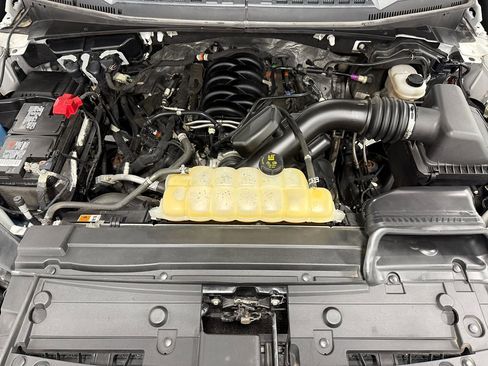 Used 2018 Ford F150 XLT w/ Equipment Group 301A Mid image 25