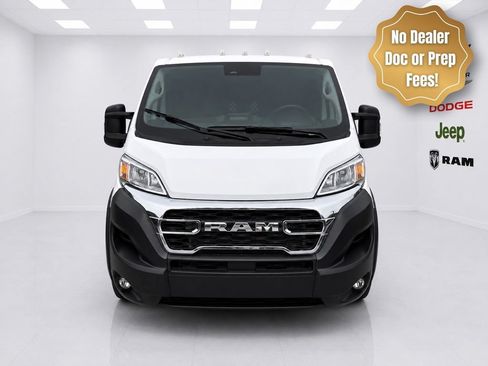 Used 2025 RAM ProMaster 2500 w/ U-Haul Equipment Group FWD image 2