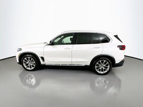 Used 2024 BMW X5 xDrive40i image 8