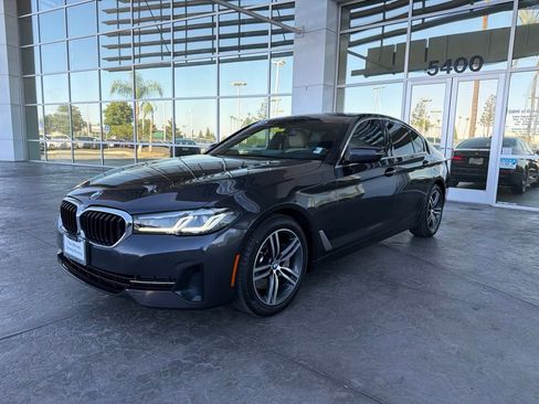 Used 2023 BMW 530i w/ Premium Package RWD image 1