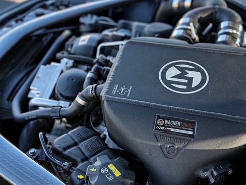 Used 2018 BMW M3 CS image 22