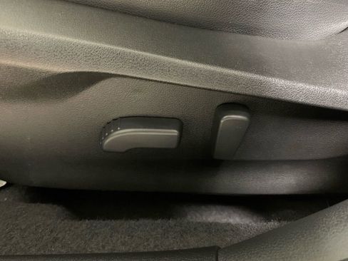 Used 2021 Subaru Crosstrek 2.5i Limited image 16