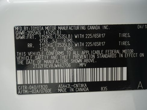 Used 2018 Toyota RAV4 LE FWD image 27