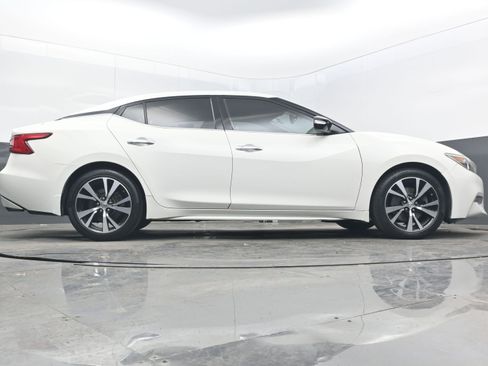 Used 2018 Nissan Maxima 3.5 SV image 25