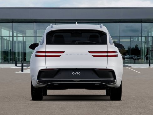 New 2027 Genesis GV70 2.5T Advanced AWD/4WD image 7