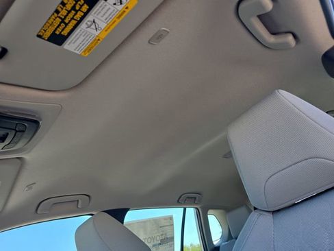 New 2026 Toyota Corolla Cross L image 29