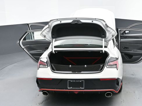 New 2025 Hyundai Elantra N image 16