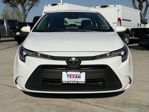 Used 2024 Toyota Corolla LE image 10
