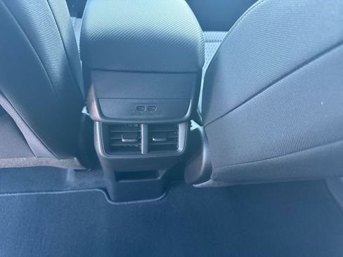 New 2026 Chevrolet Equinox LT image 11