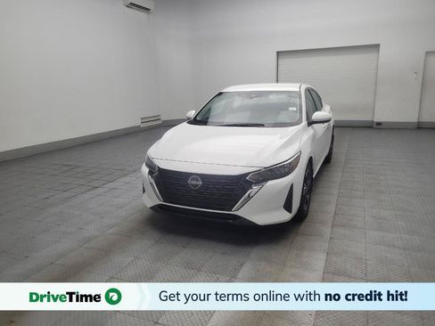 Used 2024 Nissan Sentra SV FWD image 1