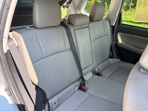 Used 2015 Subaru Forester 2.5i Limited AWD/4WD image 33