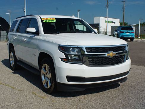 Used 2015 Chevrolet Tahoe LT RWD image 2