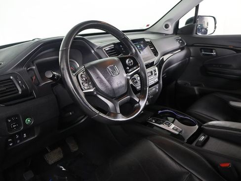 Used 2019 Honda Pilot Touring image 33
