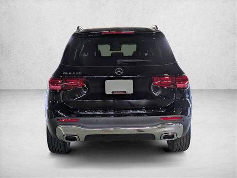 Certified 2025 Mercedes-Benz GLB 250 image 9