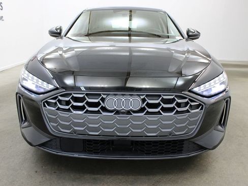 Used 2025 Audi A5 2.0T Premium Plus w/ Premium Plus AWD/4WD image 7