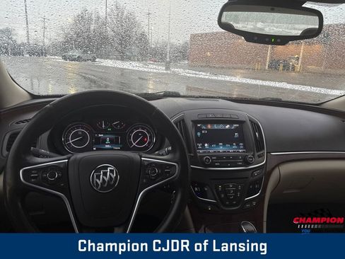 Used 2017 Buick Regal Sport Touring image 13