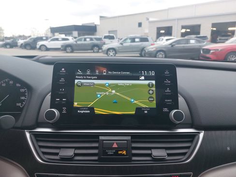 Used 2020 Honda Accord Touring image 23