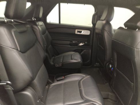Used 2021 Ford Explorer ST w/ Equipment Group 401A AWD/4WD image 19