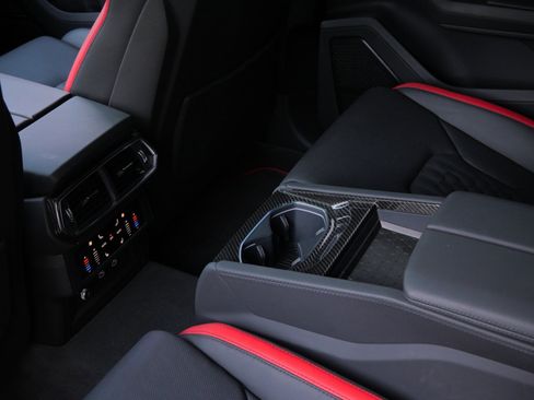 Used 2023 Lamborghini Urus S image 17