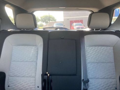 Used 2020 Chevrolet Equinox LT AWD/4WD image 17