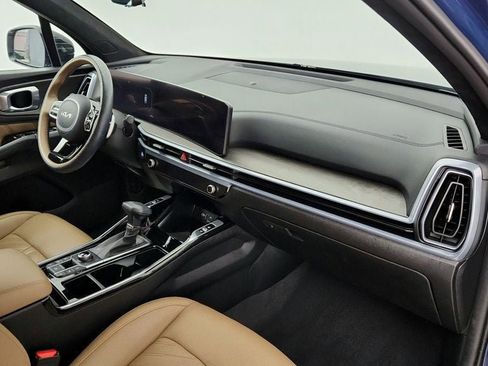 Used 2024 Kia Sorento SX Prestige w/ Olive Brown Leather Package image 25