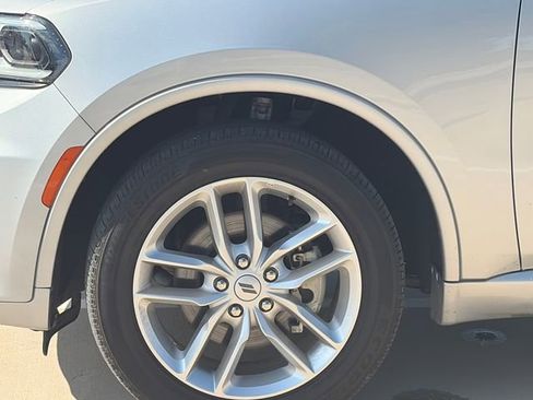 Used 2025 Dodge Durango GT AWD/4WD image 5