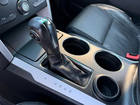 Used 2014 Ford Explorer XLT w/ Equipment Group 202A image 14