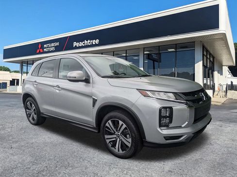 Used 2026 Mitsubishi Outlander Sport SE AWD/4WD image 1