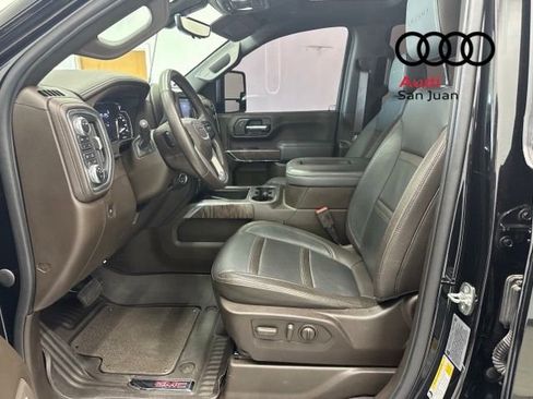 Used 2022 GMC Sierra 2500 Denali w/ Denali Black Diamond Edition image 36