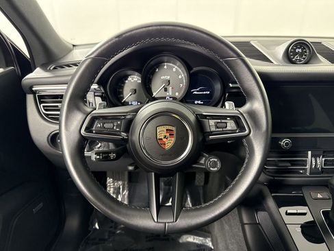 Certified 2024 Porsche Macan GTS AWD/4WD image 35