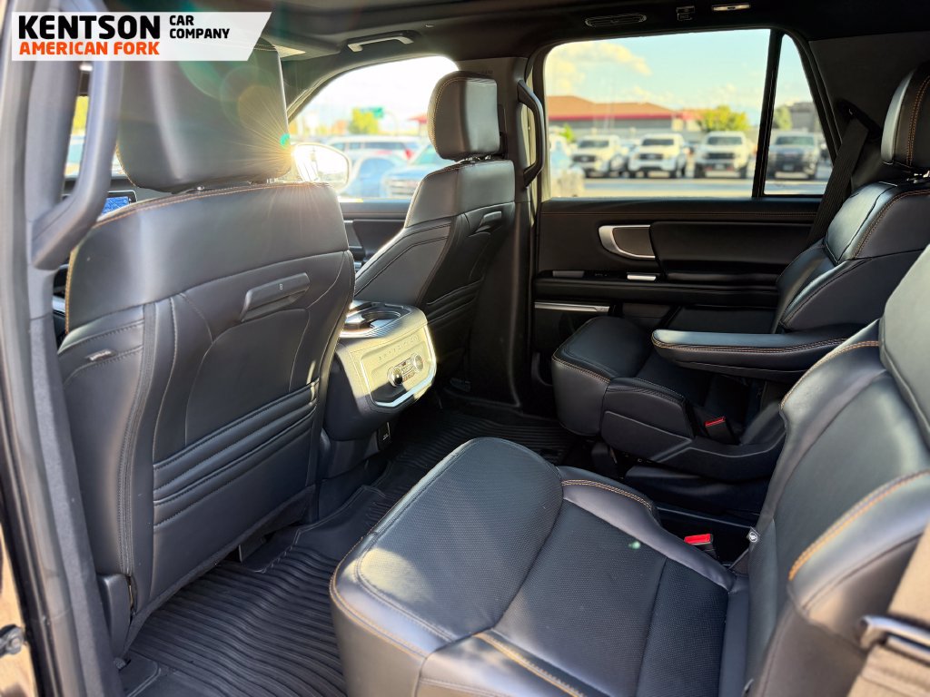 Used 2025 Ford Expedition Tremor AWD/4WD image 27