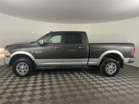 Used 2018 RAM 2500 Laramie w/ Convenience Group image 2