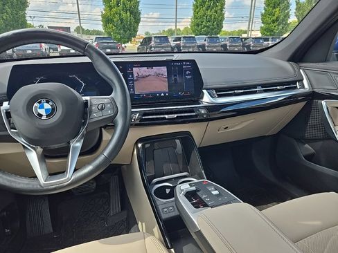 Used 2025 BMW X1 xDrive28i w/ Convenience Package AWD/4WD image 15