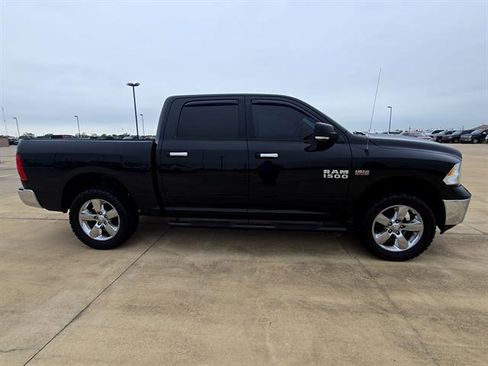 Used 2017 RAM 1500 Lone Star AWD/4WD image 4