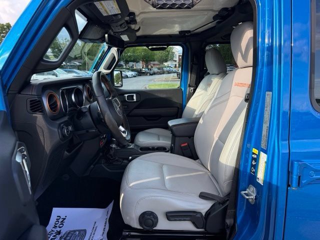 Used 2020 Jeep Gladiator Mojave AWD/4WD image 13
